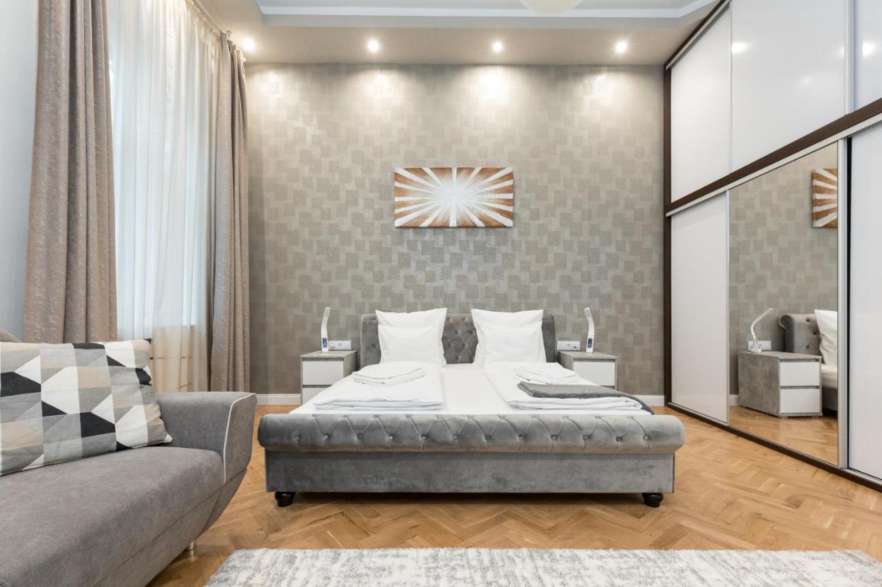 City Center Grand Luxury W 2Br/2Bt Budapest Exterior foto