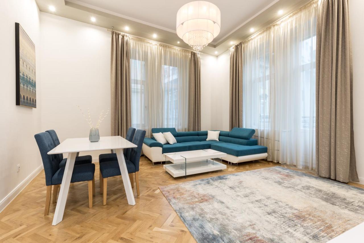 City Center Grand Luxury W 2Br/2Bt Budapest Exterior foto