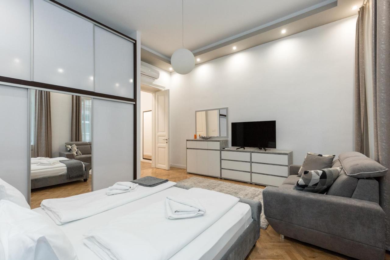 City Center Grand Luxury W 2Br/2Bt Budapest Exterior foto