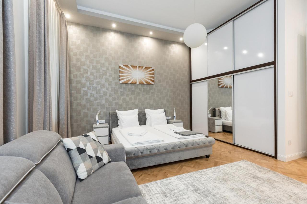 City Center Grand Luxury W 2Br/2Bt Budapest Exterior foto
